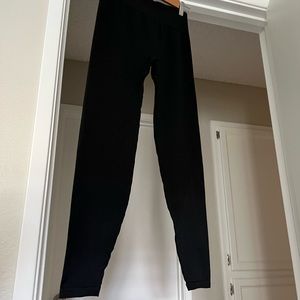 VS PINK SEAMLESS BLACK LEGGINGS